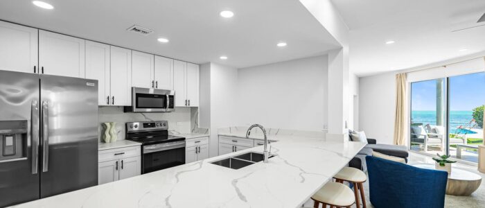 Turtle Cove Luxury Sea Front Family Escape 12