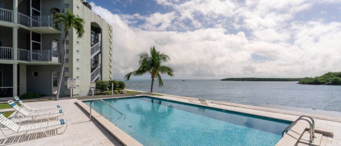 Turtle Cove Luxury Sea Front Family Escape 25