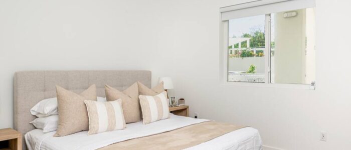 Luxury 3 Bedroom Waterfront Condo in Paradise 13