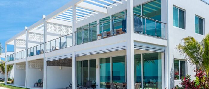 Luxury 3 Bedroom Waterfront Condo in Paradise 18