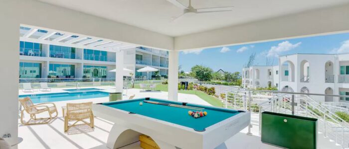 Luxury 3 Bedroom Waterfront Condo in Paradise 23