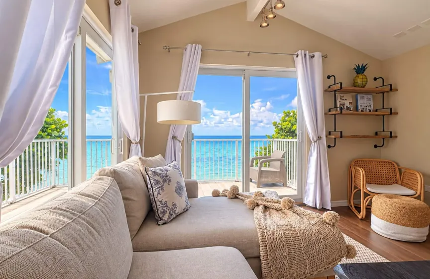 4bd Beach Villa, Private Deck on Sand