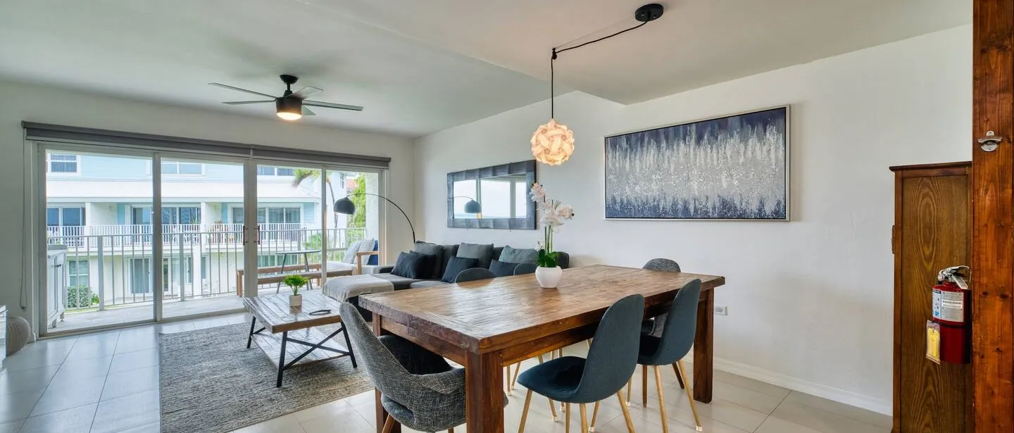 7mile Beachfront! 3 bedroom family beach condo — photo 8 of 38