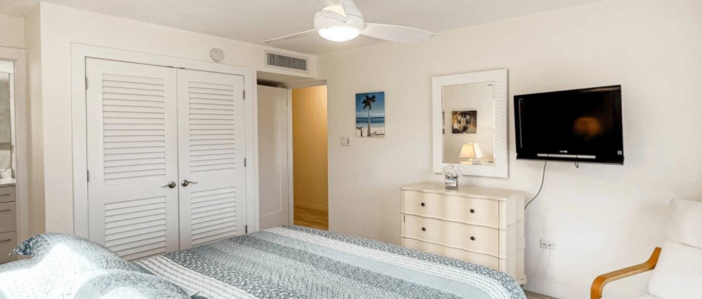 Aqua Bay Premium 7Mile Beach Family Unit — photo 17 of 34