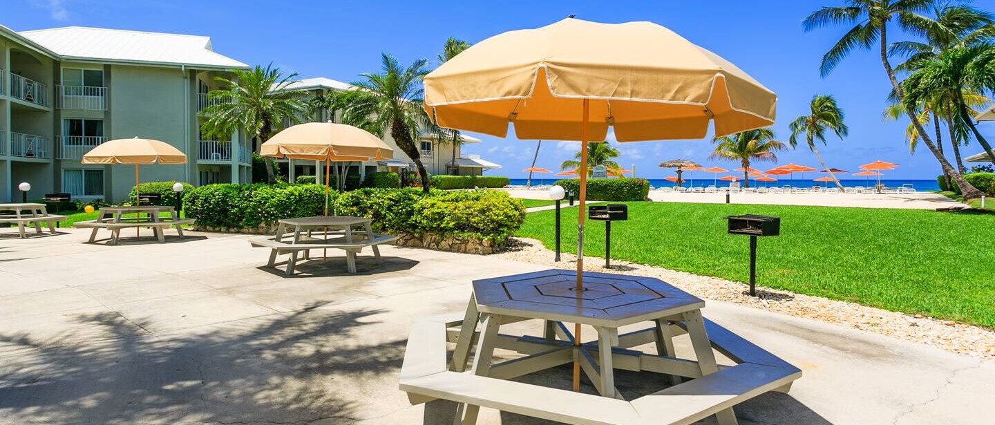 Resort Style 2br/2ba Condo on Seven Mile Beach — photo 20 of 55