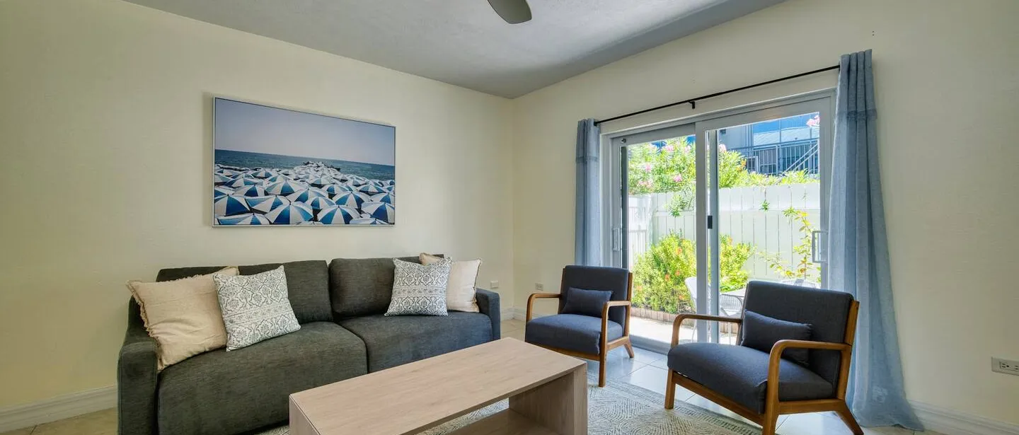 Beautiful Family Town Home, walk to beach, Sleep 6 — photo 12 of 27