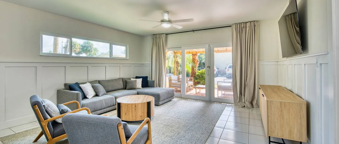 Beachside 2BR | Pool, Tennis & Shipwreck Views — photo 2 of 36