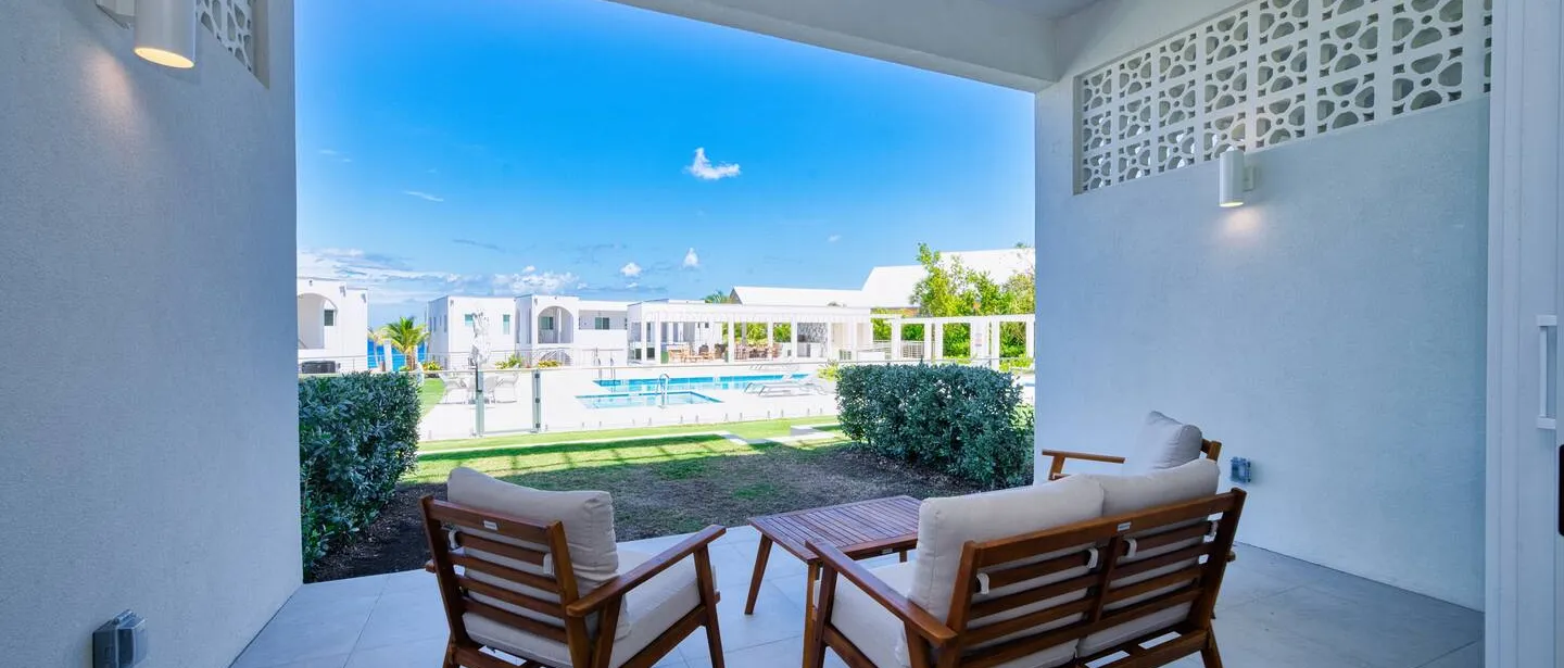 Sunset Point: Chic Meets Luxury — main photo