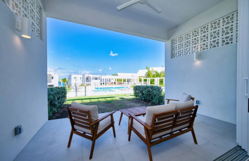 Sunset Point: Chic Meets Luxury