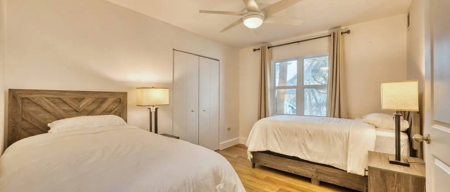 Spacious 2BR, 2 min drive to Seven Mile Beach — photo 5 of 18
