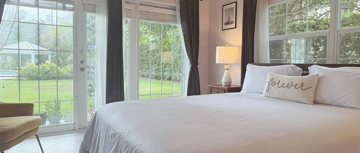 Cosy 1-Bed, Pool + Sea and Dining close by — photo 11 of 14