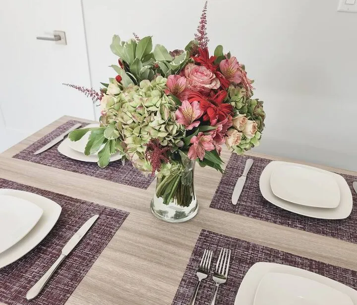 Modern 2 bedroom walking distance to the beach! — photo 8 of 32