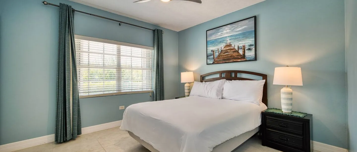 2BR/2BA Peaceful Retreat • Patio • Walk to Beach — photo 7 of 13