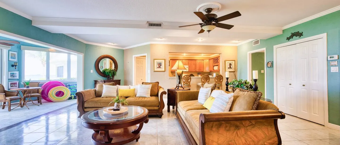 Sunsets at Poinsettia Condo | 7 Mile — photo 12 of 33