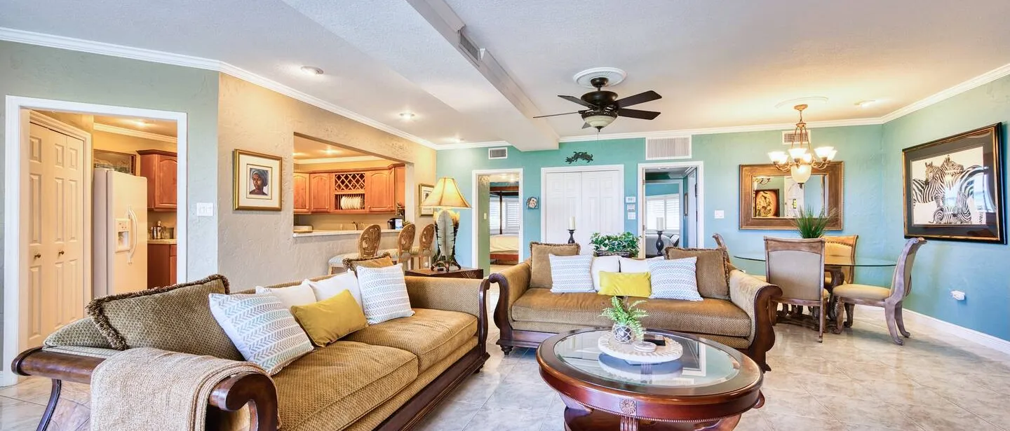 Sunsets at Poinsettia Condo | 7 Mile — photo 11 of 33