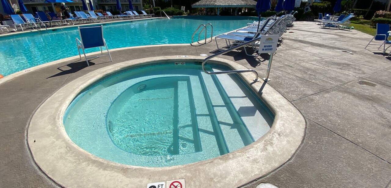 Resort Style 2br/2ba Condo on Seven Mile Beach — photo 35 of 55