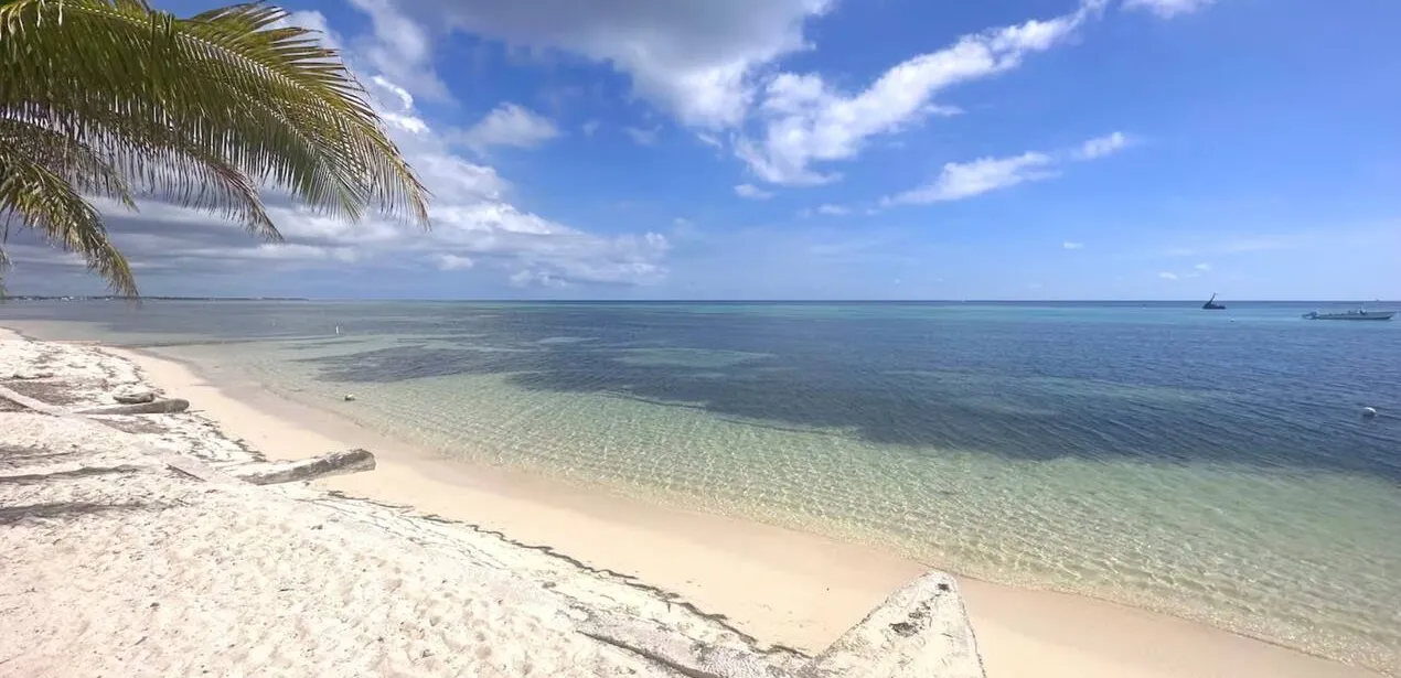 Beachside 2BR | Pool, Tennis & Shipwreck Views — photo 9 of 36