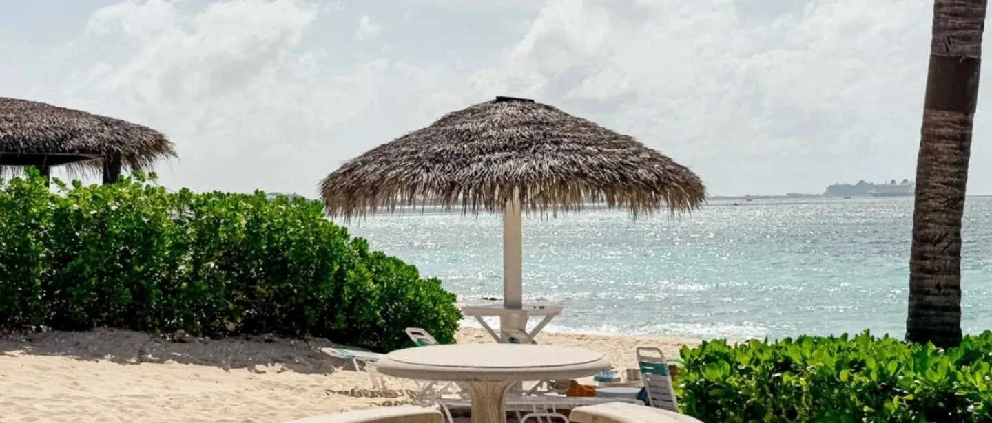 Aqua Bay Premium 7Mile Beach Family Unit — photo 11 of 34