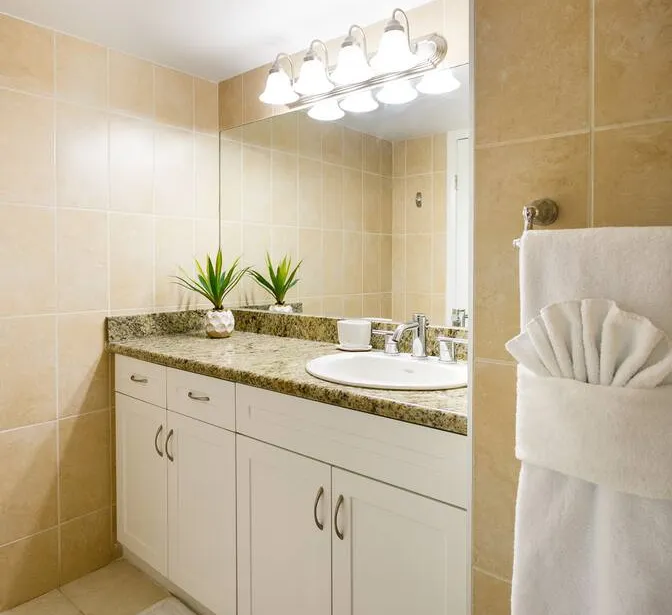 Resort Style 2br/2ba Condo on Seven Mile Beach — photo 11 of 55