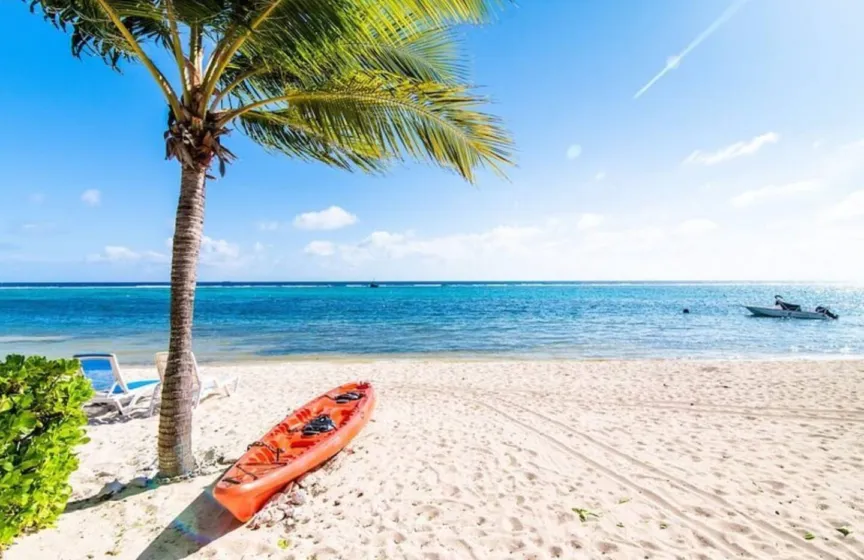 Beachside 2BR | Pool, Tennis & Shipwreck Views