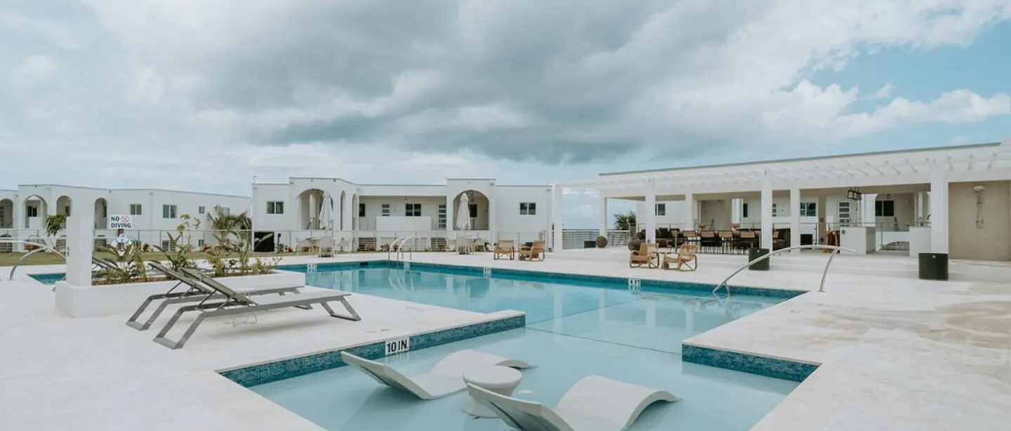 Large swimming pool , with shallow section for young children, plus a large hot tub.