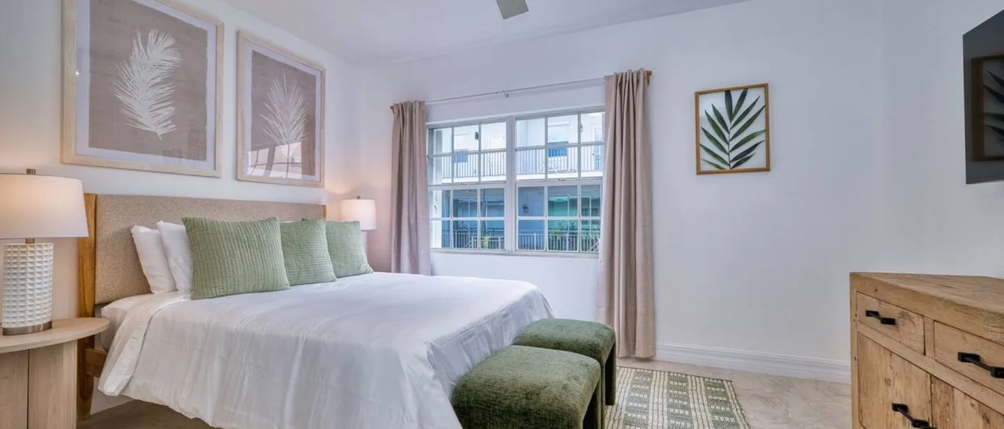 Beach Paradise – 1 Bedroom Home — photo 10 of 19