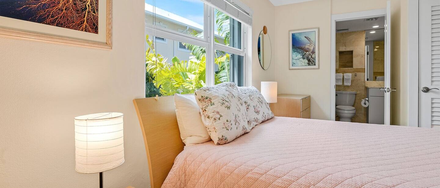 Aqua Bay Premium 7Mile Beach Family Unit — photo 29 of 34