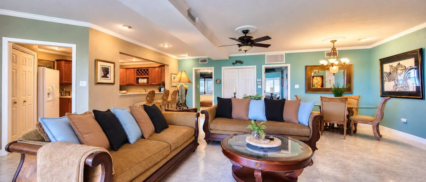 Sunsets at Poinsettia Condo | 7 Mile — photo 30 of 33