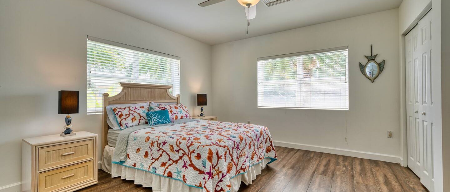Oceanside Townhome with Watersports at Fingertips! — photo 28 of 53