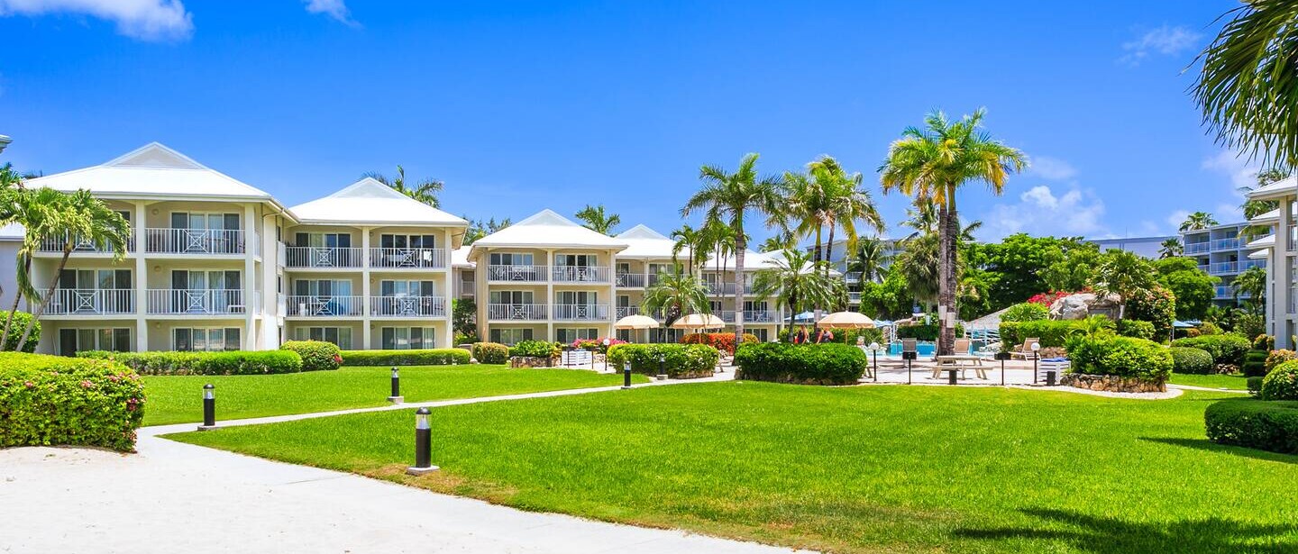 Resort Style 2br/2ba Condo on Seven Mile Beach — photo 22 of 55