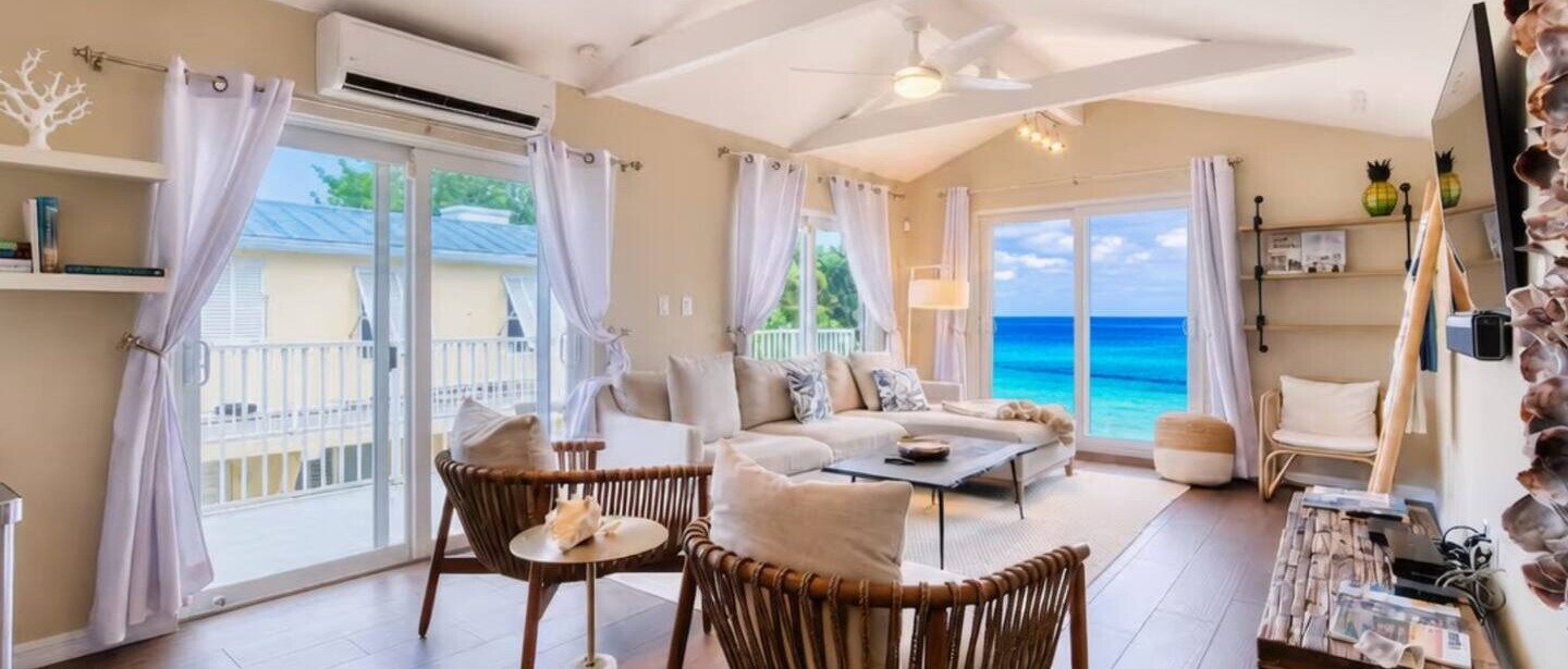 4bd Beach Villa, Private Deck on Sand — photo 32 of 35