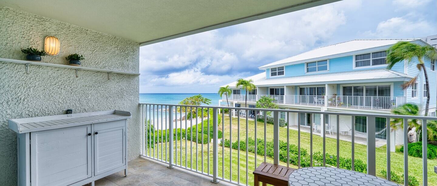 7mile Beachfront! 3 bedroom family beach condo — photo 14 of 38