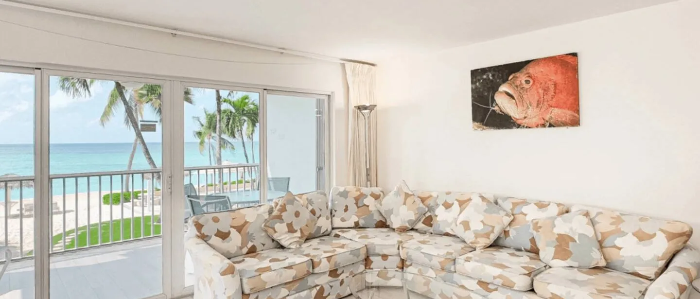 Aqua Bay Premium 7Mile Beach Family Unit — photo 6 of 34
