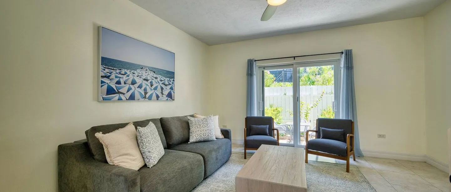 Beautiful Family Town Home, walk to beach, Sleep 6 — photo 11 of 27