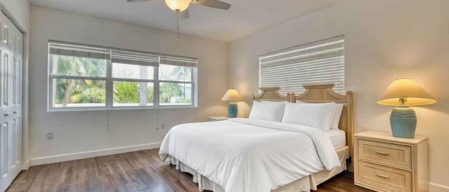 Oceanside Townhome with Watersports at Fingertips! — photo 38 of 53