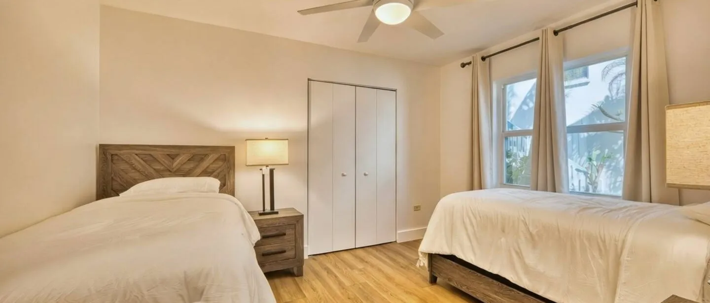 Spacious 2BR, 2 min drive to Seven Mile Beach — photo 12 of 18