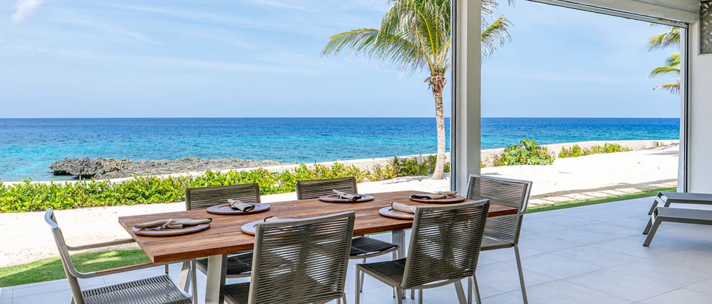 You can enjoy wonderful ocean and sunset views right form your own patio. It's a sensational spot for a morning coffee, or an evening cocktail.