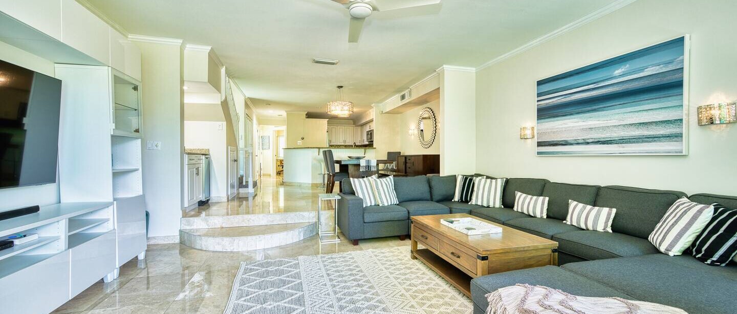 Laguna | Relaxing Family Oasis on Seven Mile Beach — photo 37 of 41