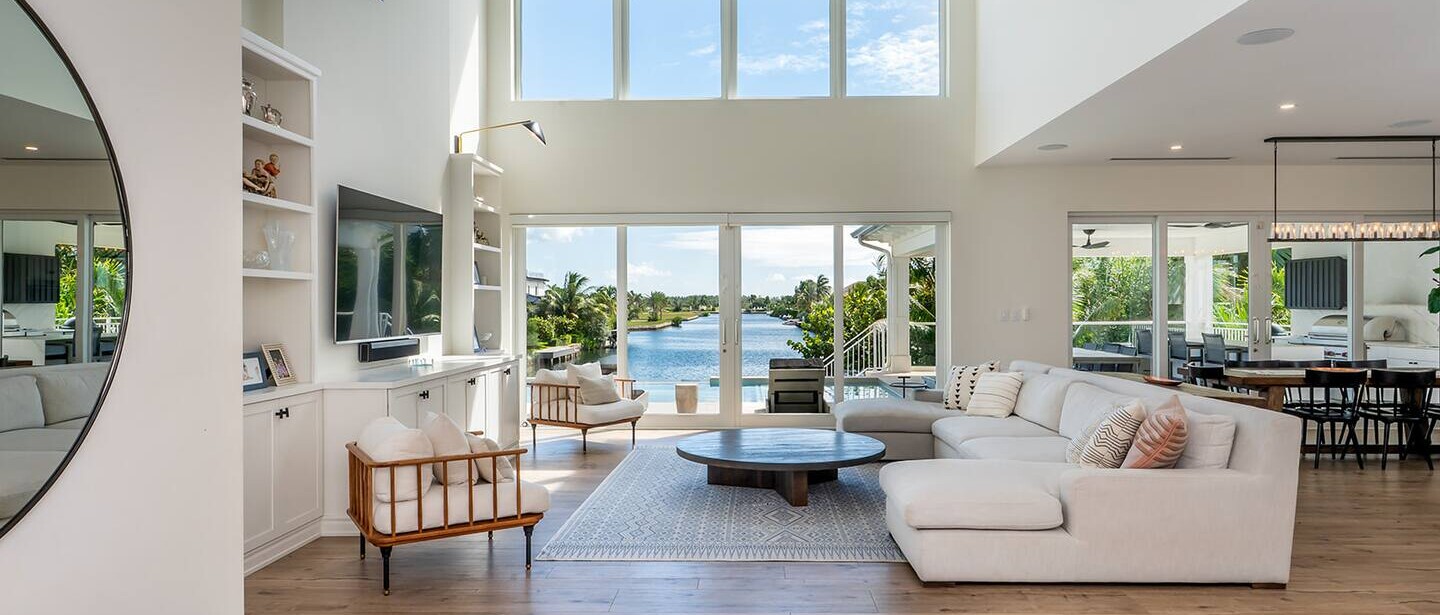 The spacious, luxury view of the living area.
